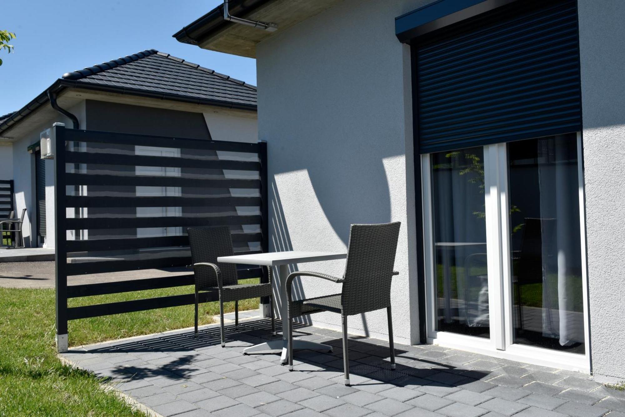 Apartmani I Bungalovi Trojka Μπάνια Λούκα Δωμάτιο φωτογραφία