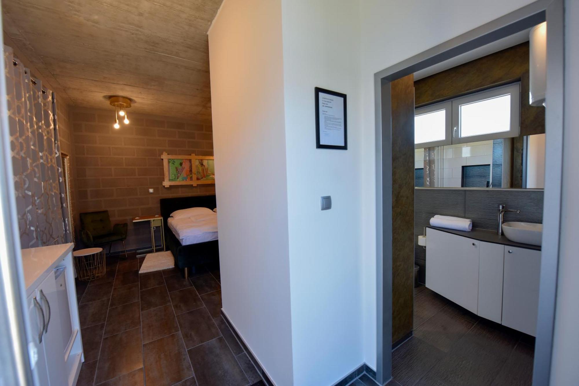 Apartmani I Bungalovi Trojka Μπάνια Λούκα Δωμάτιο φωτογραφία
